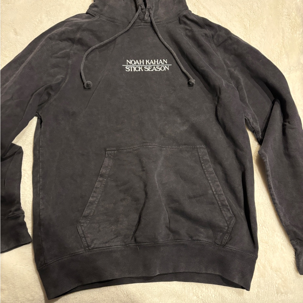 Noah Kahn sweatshirt